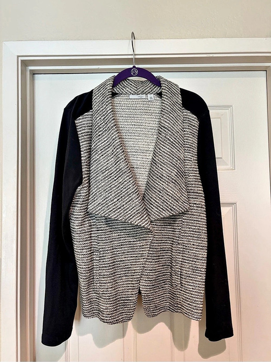 Halogen Sweaters - Halogen Striped Open Front Cardigan in Black & White Like New